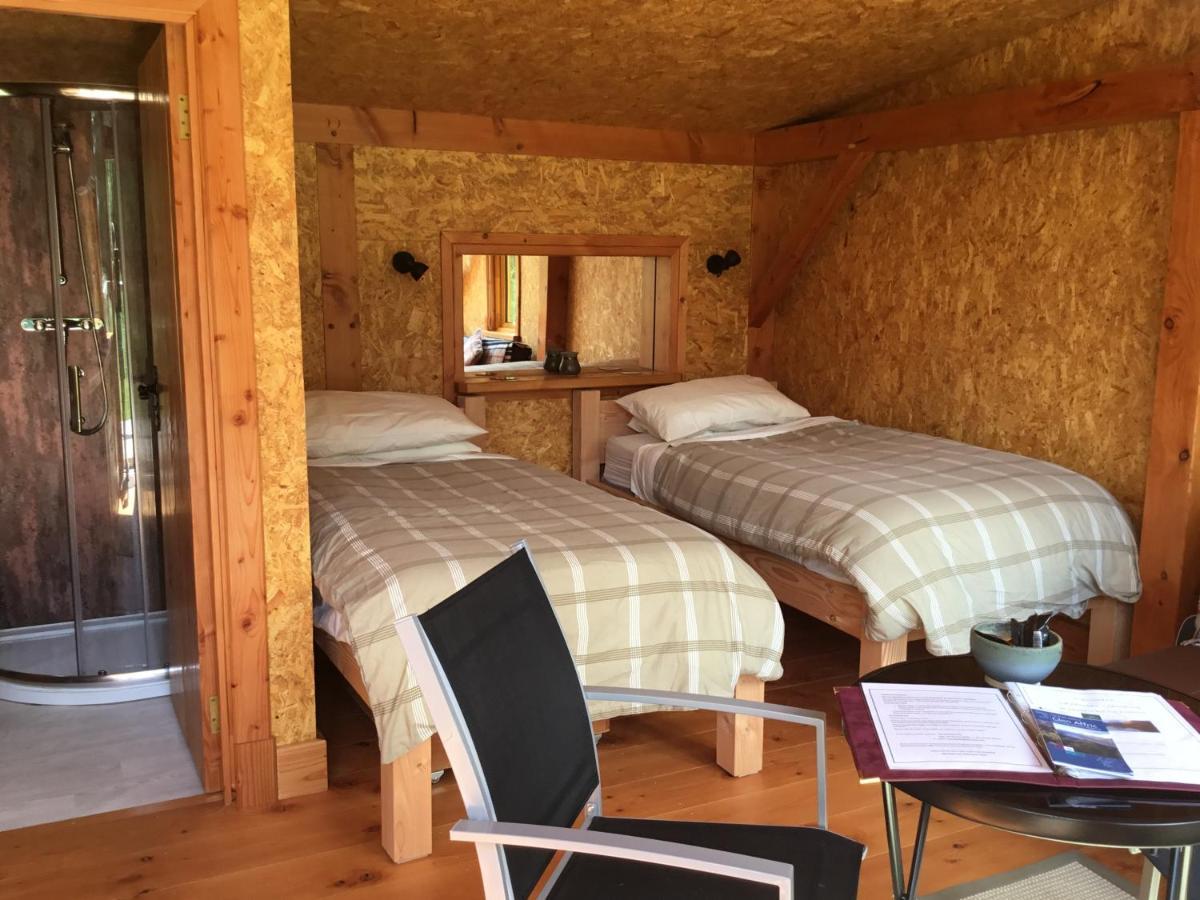הוילה Cannich Caledonian Glamping מראה חיצוני תמונה