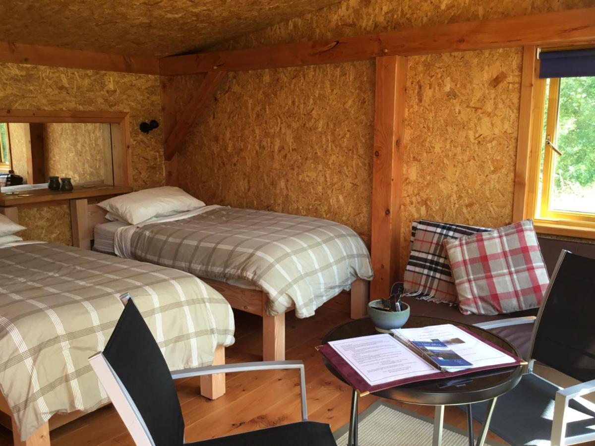 הוילה Cannich Caledonian Glamping מראה חיצוני תמונה
