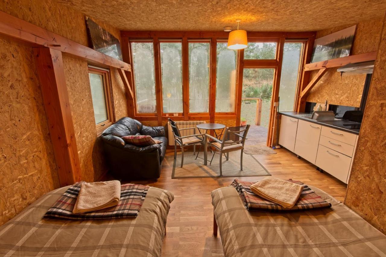 הוילה Cannich Caledonian Glamping מראה חיצוני תמונה